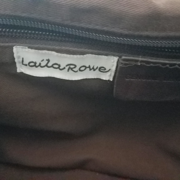 Laila Rowe over size purse - Picture 4 of 4